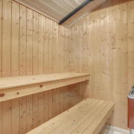 Feriehus Hyggeligt Hjem I Med Sauna Hemmet