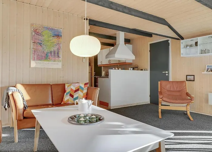 Semesterbostad Three-bedroom In