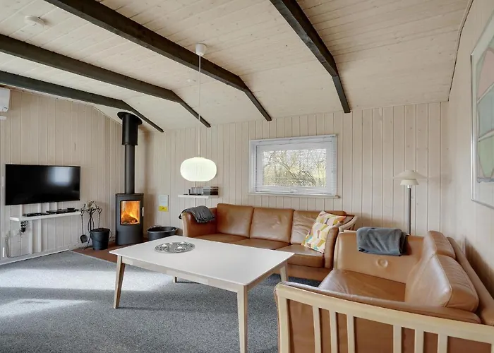 Semesterbostad Three-bedroom In Hemmet
