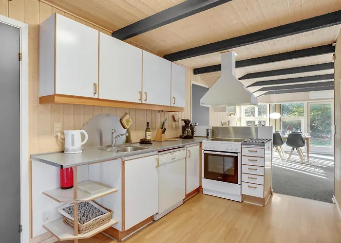 Semesterbostad Three-bedroom In